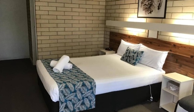 7th Street Motel