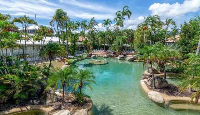 84 Reef Resort