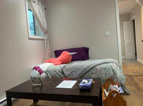A Cozy 2 beds Suite in Whistle Bend in Whitehorse
