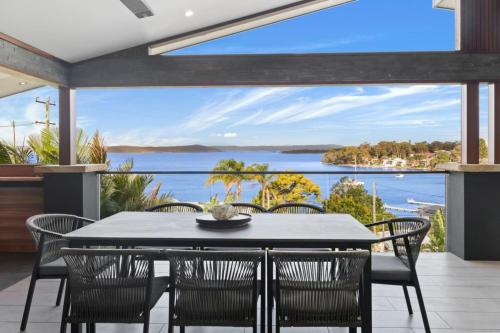 Above the Lake at Balcolyn Bayside