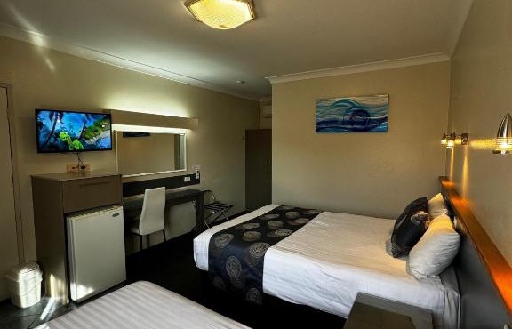 Acacia Motel