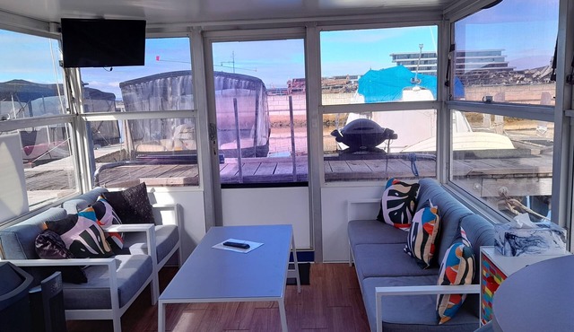 ACCOMMODATION ONLY. Location - Mandurah Quay Resort and Boundry Island Brewery.