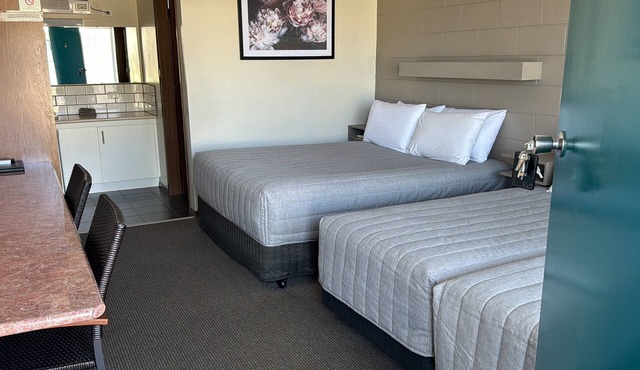 Admella Motel