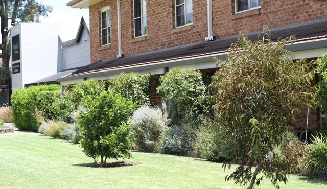 All Settlers Motor Inn Parkes