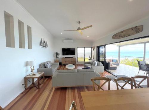 Allure Beach House in Tangalooma