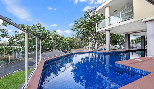 Alta Vista - City View Oasis in the Heart of Darwin
