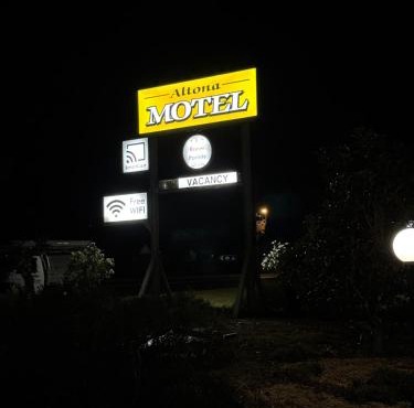 Altona Motel