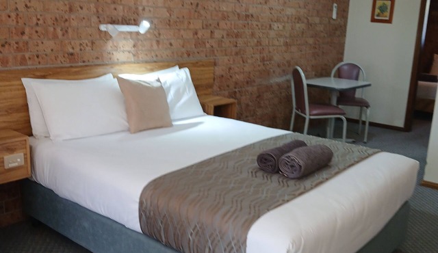 ALYN MOTEL