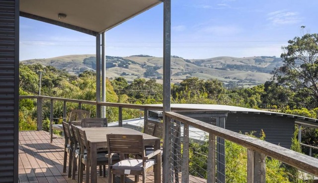 Amaroo - Coastal Stay with Ocean Views