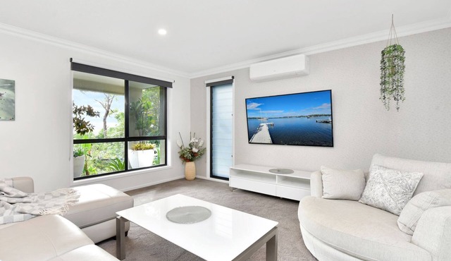 Anaka Retreat - Charming Holiday Home in Nelson Bay