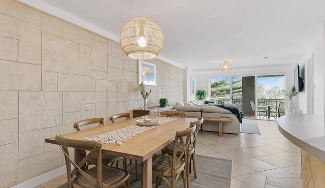 Apartment M204 - coastal and comfortable!