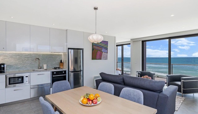 Aqua Mist Penthouse - extraordinary ocean-views
