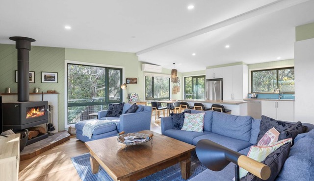 Awel -Y- Mor - Pet friendly beach retreat