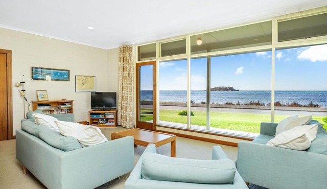 Battye Cottage Beautiful Sea Views All Year Round