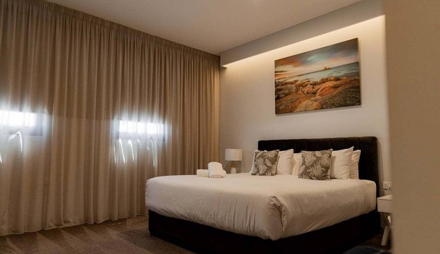 Bay of Fires Holiday Suites ~ Suite 2