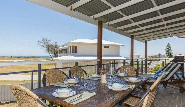 Beach Break - Family Accommodation with Ocean Views