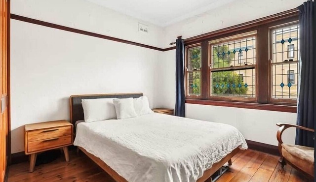 Beachside abode - 150m to beach in Coogee