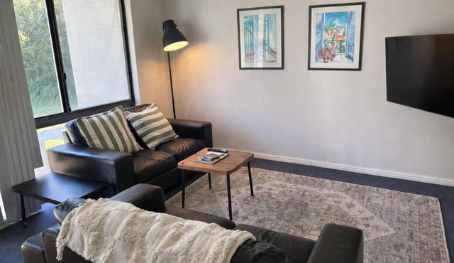 Beachside Garden Apt Beach Scarborough with Parking