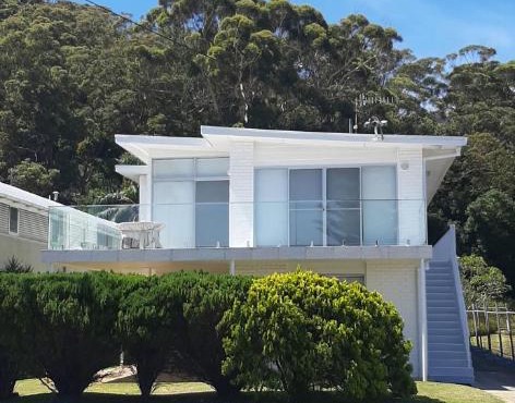 Beachside Shoal Bay Unit 2