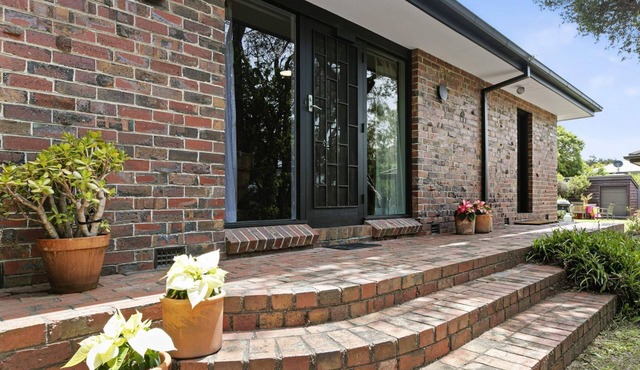 Blairgowrie Beach Bungalow - Pet & Value Stay