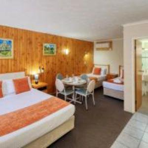 Blue Diamond Motor Inn