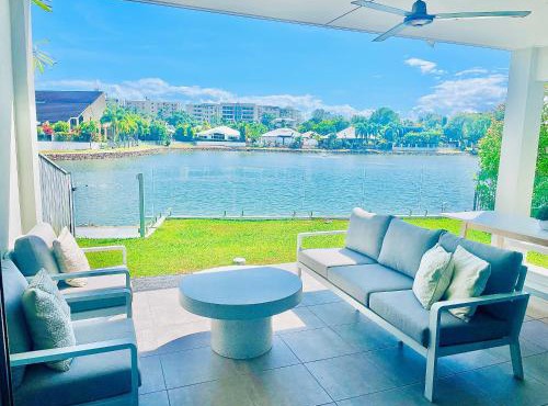 Blue Lagoon Villa B