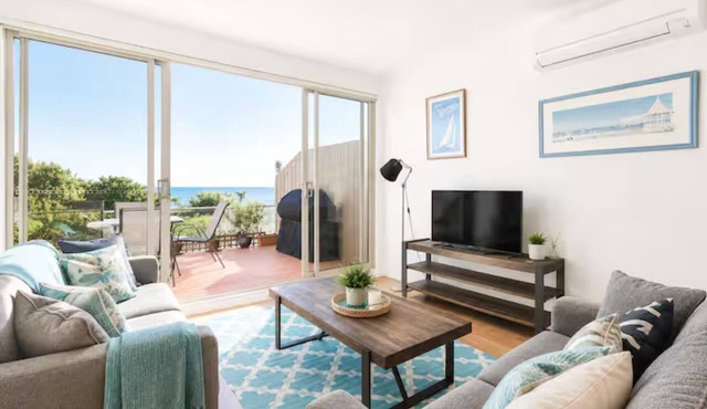 Bonbeach Retreat by Ready Set Stay - 2 Bedroom, Family Friendly Apartment