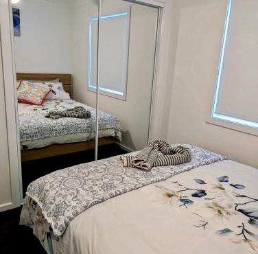 Brand New Two Bedroom Modern Retreat in Singleton