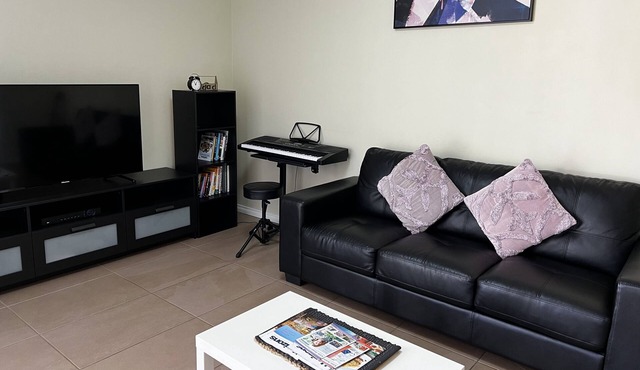 Bright and beautiful home in Marangaroo, short drive to Perth CBD and beach.