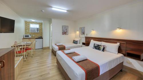 Bryants Motel Roma