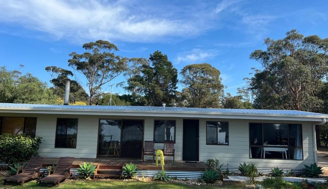 Burrunan Retreat Raymond Island