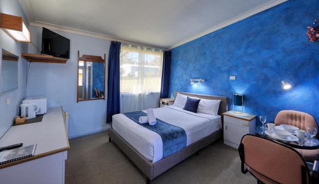 Bushmans Motor Inn
