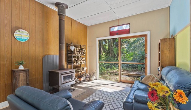Cabin in the Forest, Cosy Couples retreat