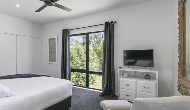 Campania Spa Suite 3