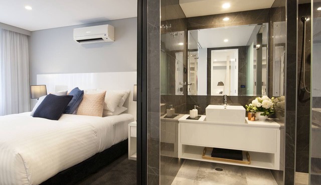 Canberra Rex Hotel & Serviced Apartments