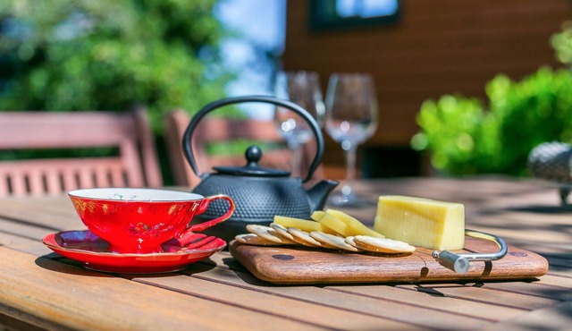 Carinya Cottage - Two Bedroom Cottage, Sleeps 4