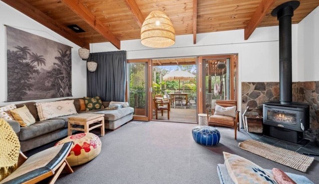 Casa Luna Vida – Coastal Retreat Near Jan Juc Beach
