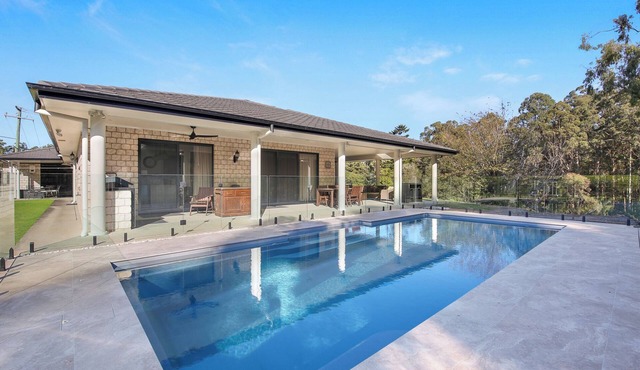 Casa Paradiso - Luxury 5 Bedroom Rural Retreat in Coffs Harbour