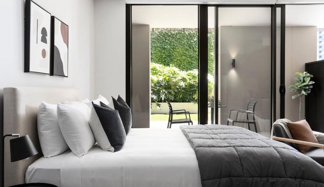 Caulfield Apartments by Urban Rest