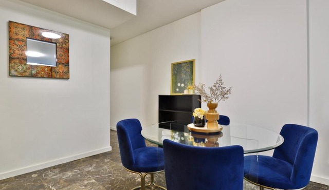 CBD Harbour Retreat - Lovely 2BR Home