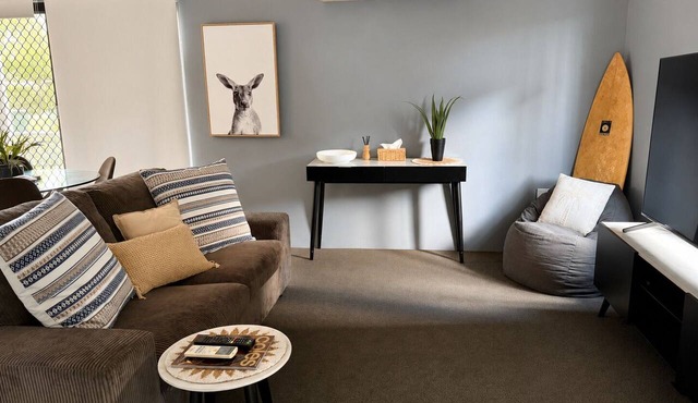 Central 3 Bedroom | Walk to Beach, Pub, Shops