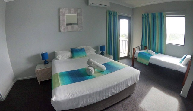 Center Break beach stay