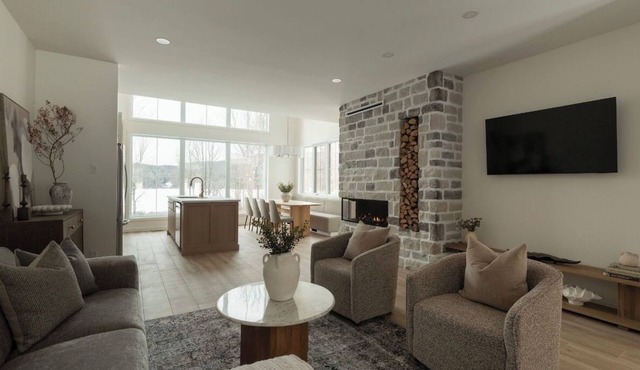 Chalet Hamptons - Spa/Lakefront/Pool table in Mandeville
