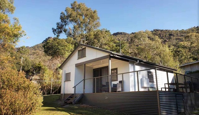 Chateau Léroy Halls Gap