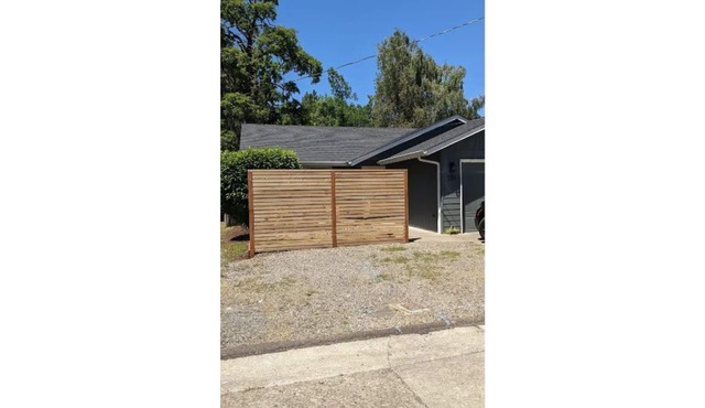 Chic 3/2 Private Firepit and Bunkroom Near Dwntn in Salem