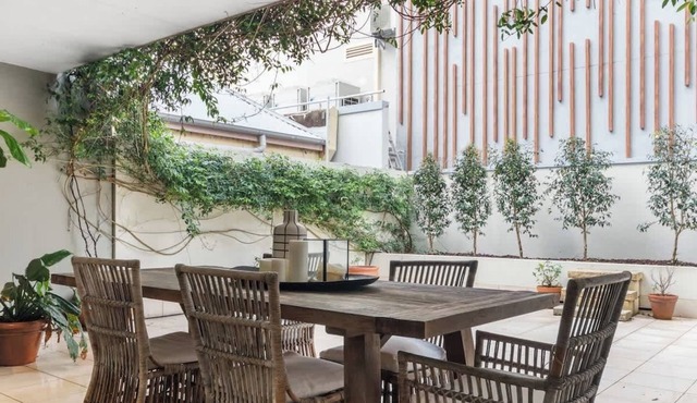 City Escape - Newcastle CBD - Location Location