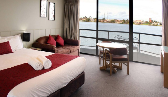 Clubmulwala Resort