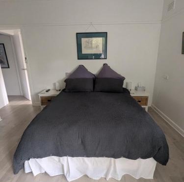 Coastal Grevillea Studio Retreat