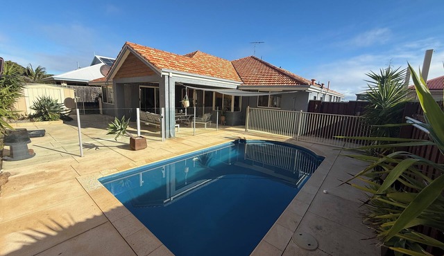 Coastal Pet-Friendly Home w/Pool, Sleeps 8