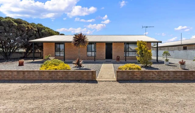 Coastal Retreat in Coobowie | Relax, Fish & Explore Yorke Peninsula